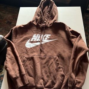 Men’s Nike hoodie